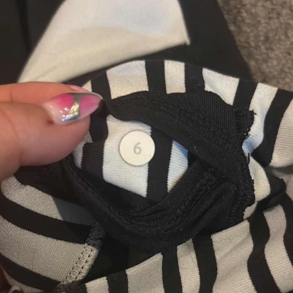 Lululemon Athletica Black Wide Leg Pants - Picture 3 of 3